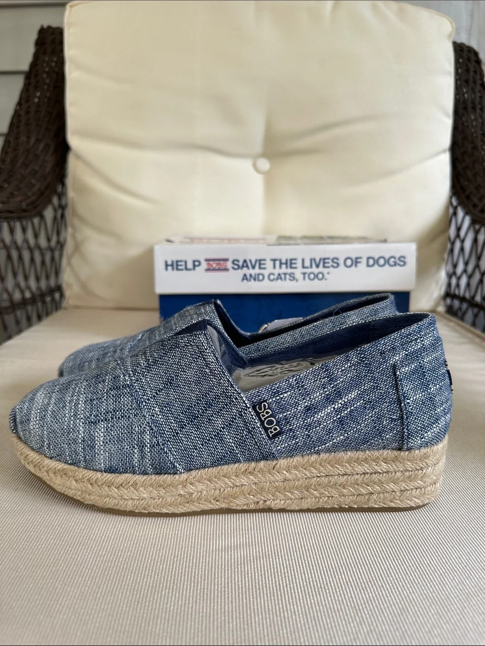 Skechers lightweight slip