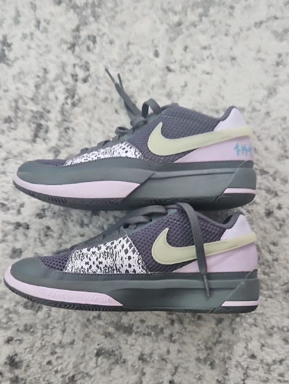 Nike youth athletic