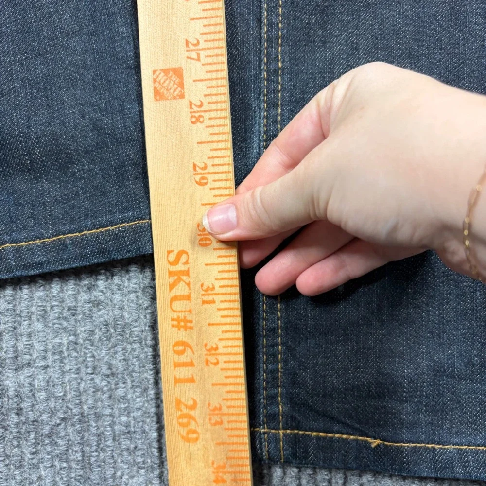 Levis details please