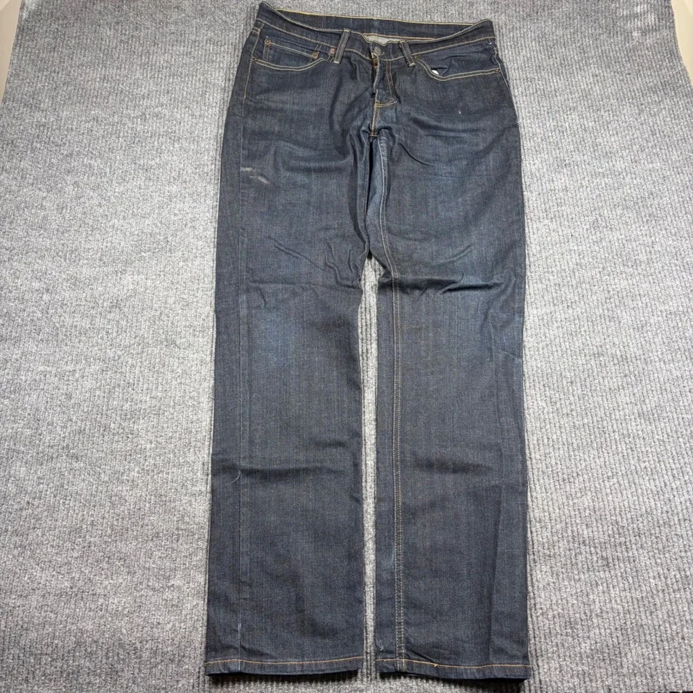 Levis details please