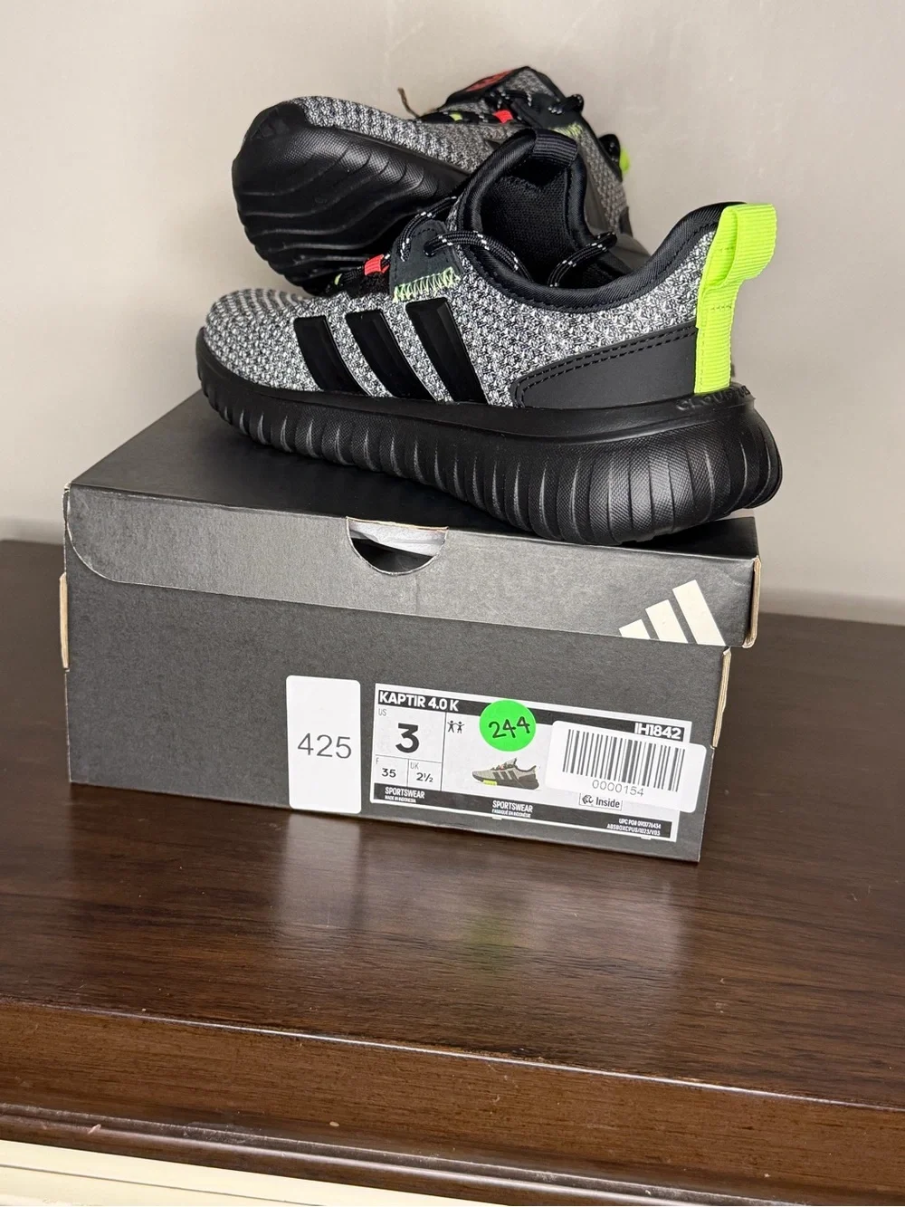 adidas color pop