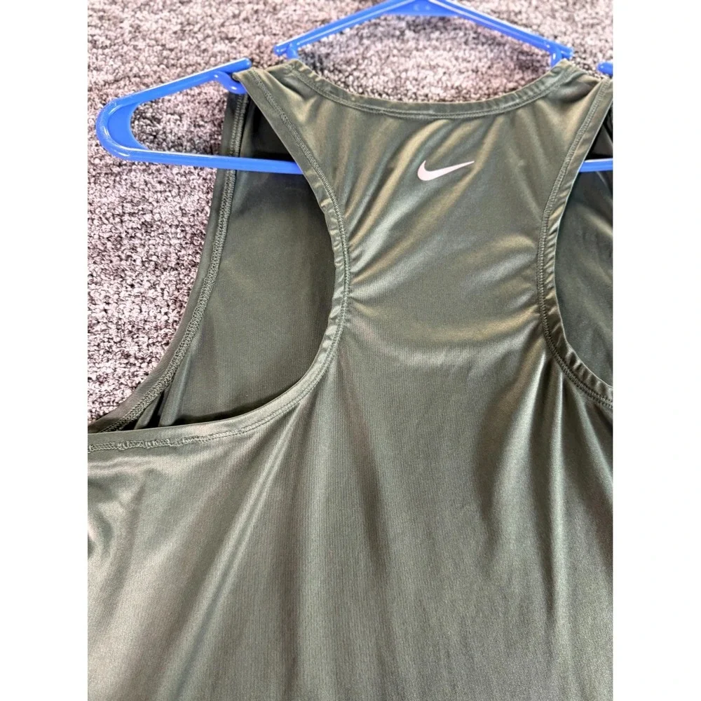 Nike logo running