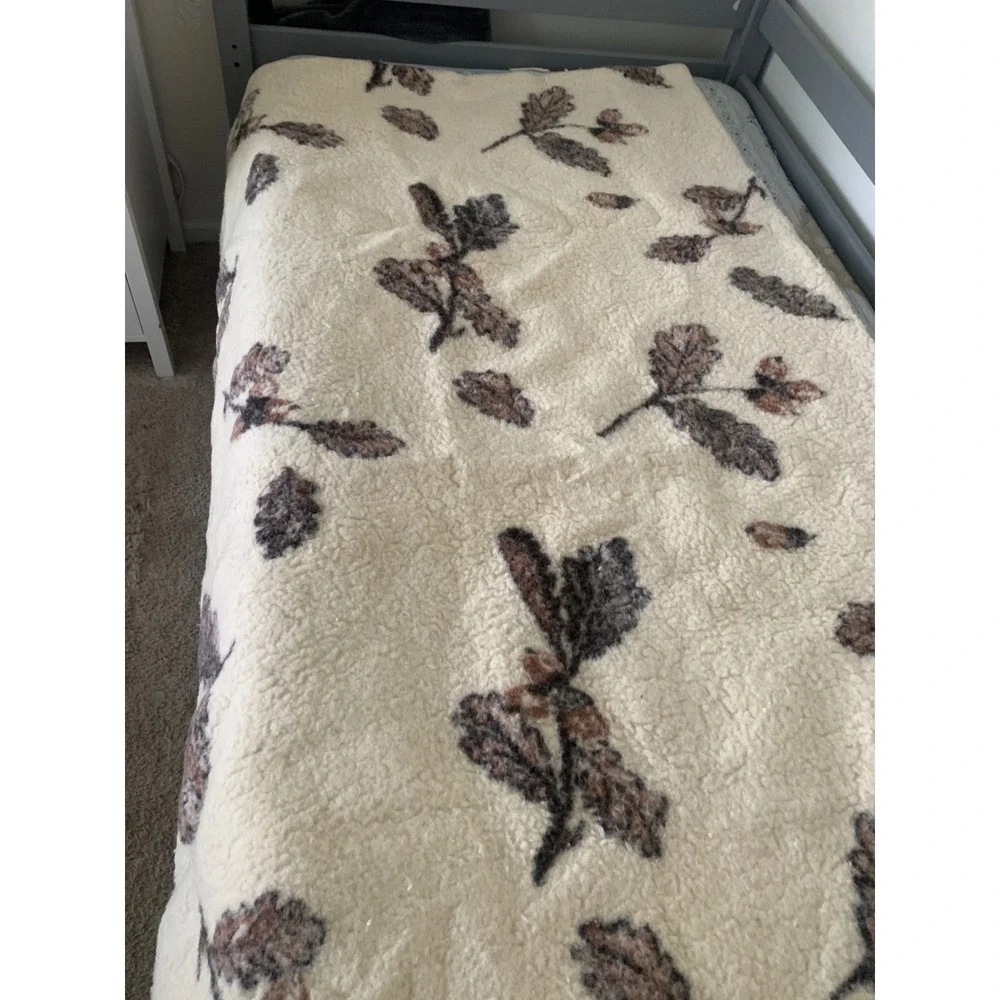 Unbranded cozy sherpa