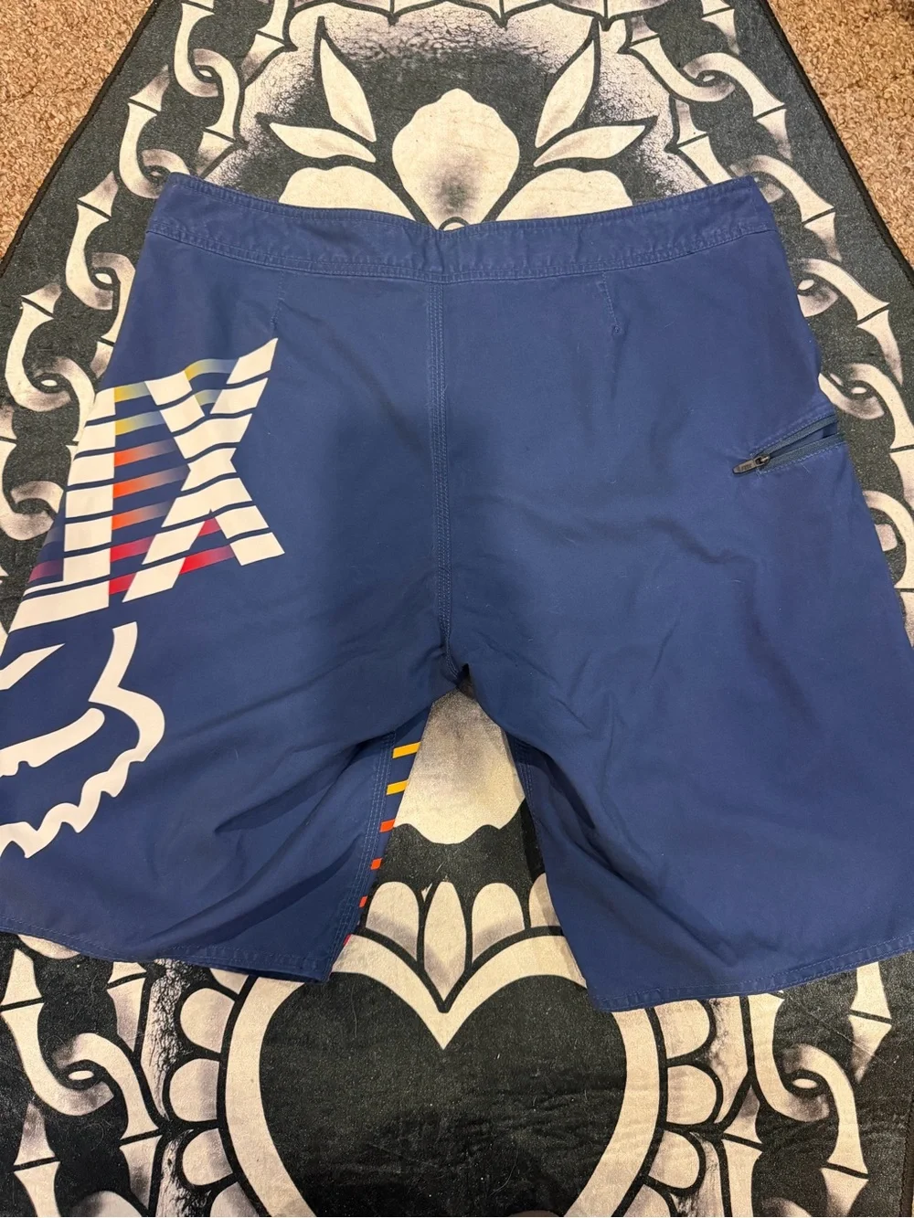 Fox navy swim