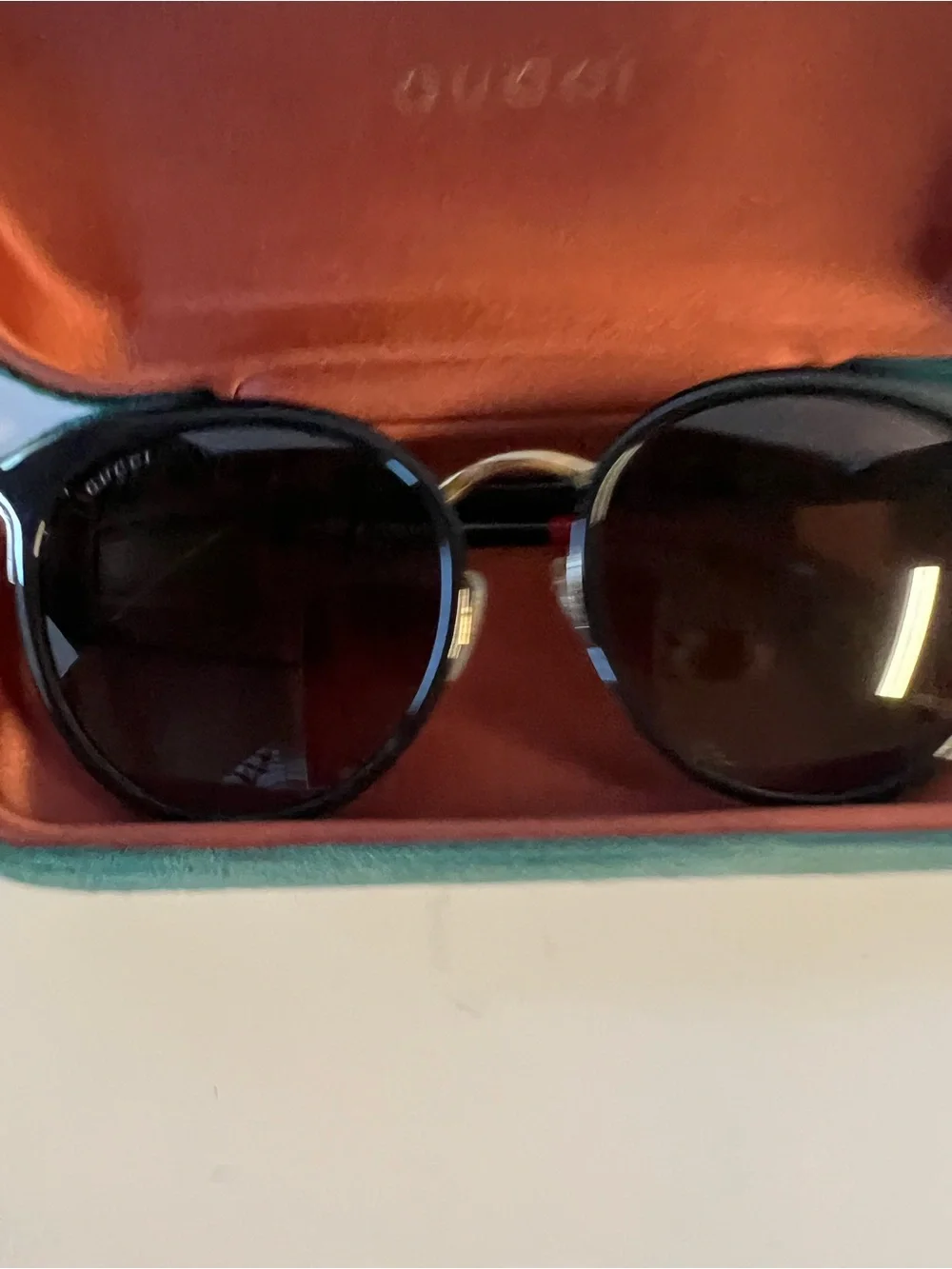 Gucci Black Round with red/green frame color Sunglasses with Gold Bridge