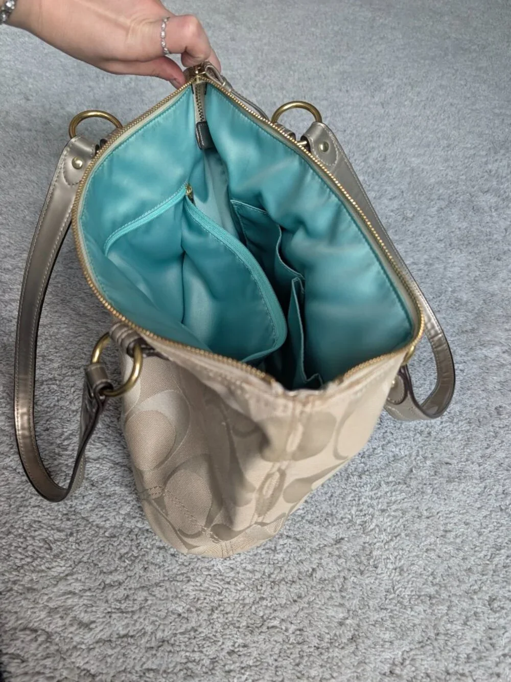 Coach poppy signature