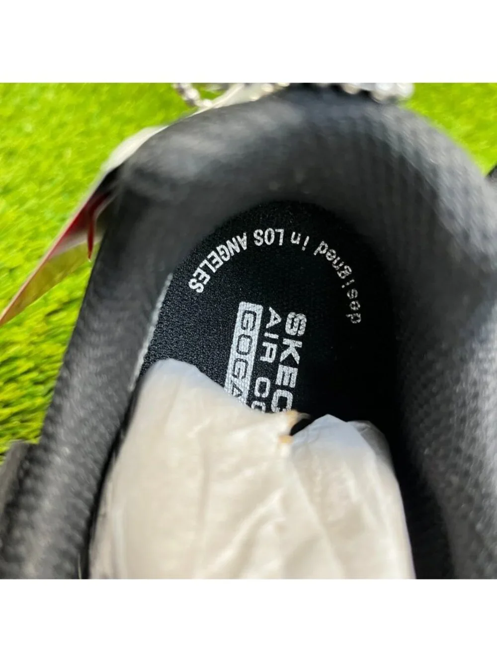 Skechers please review