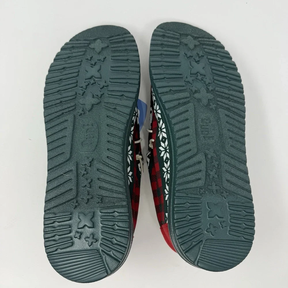 Hey Dude Wally Mens 8 Green Holiday Cheers Christmas‎ Slip On Shoes Loafers