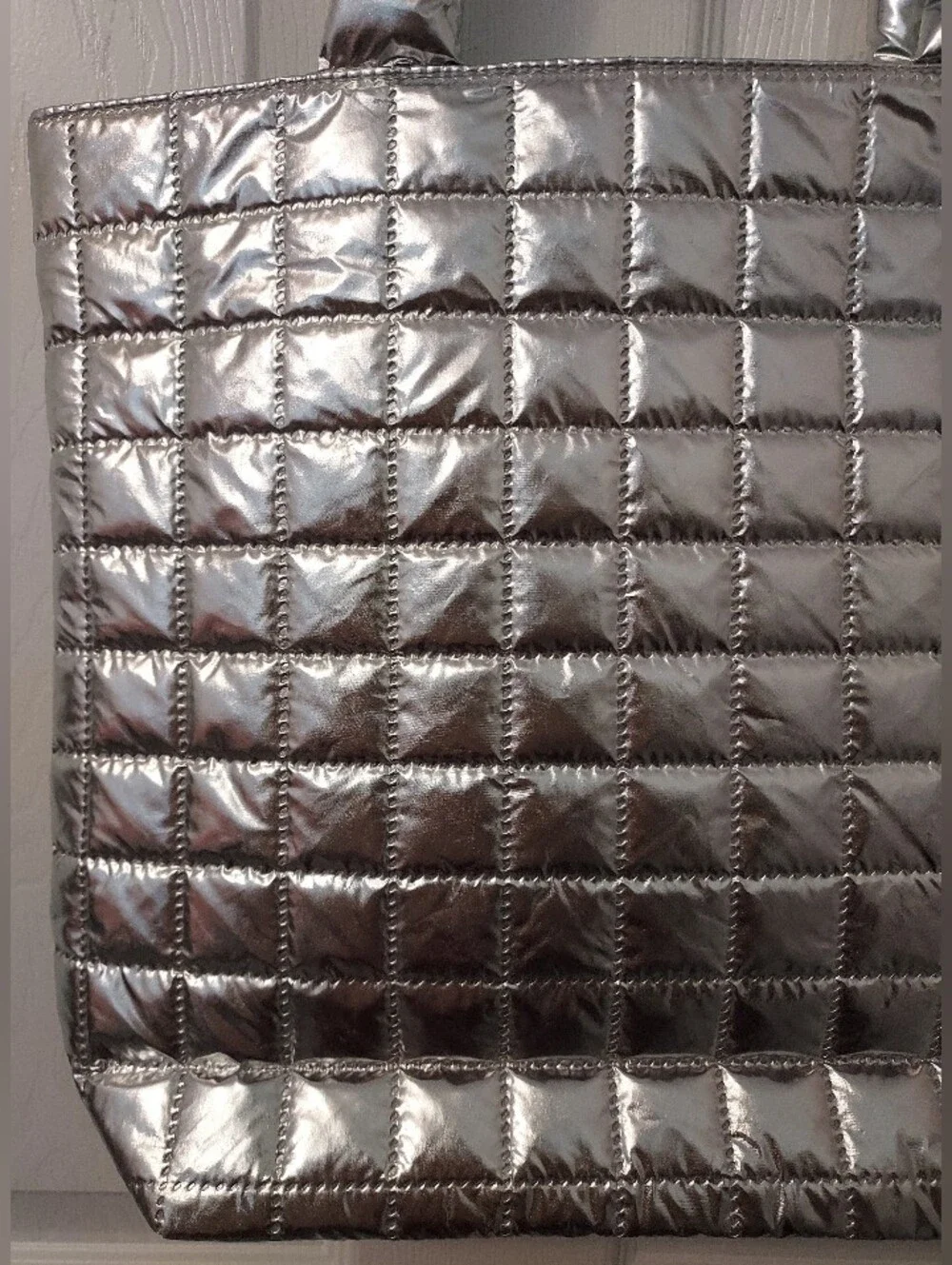 Clinique features pattern