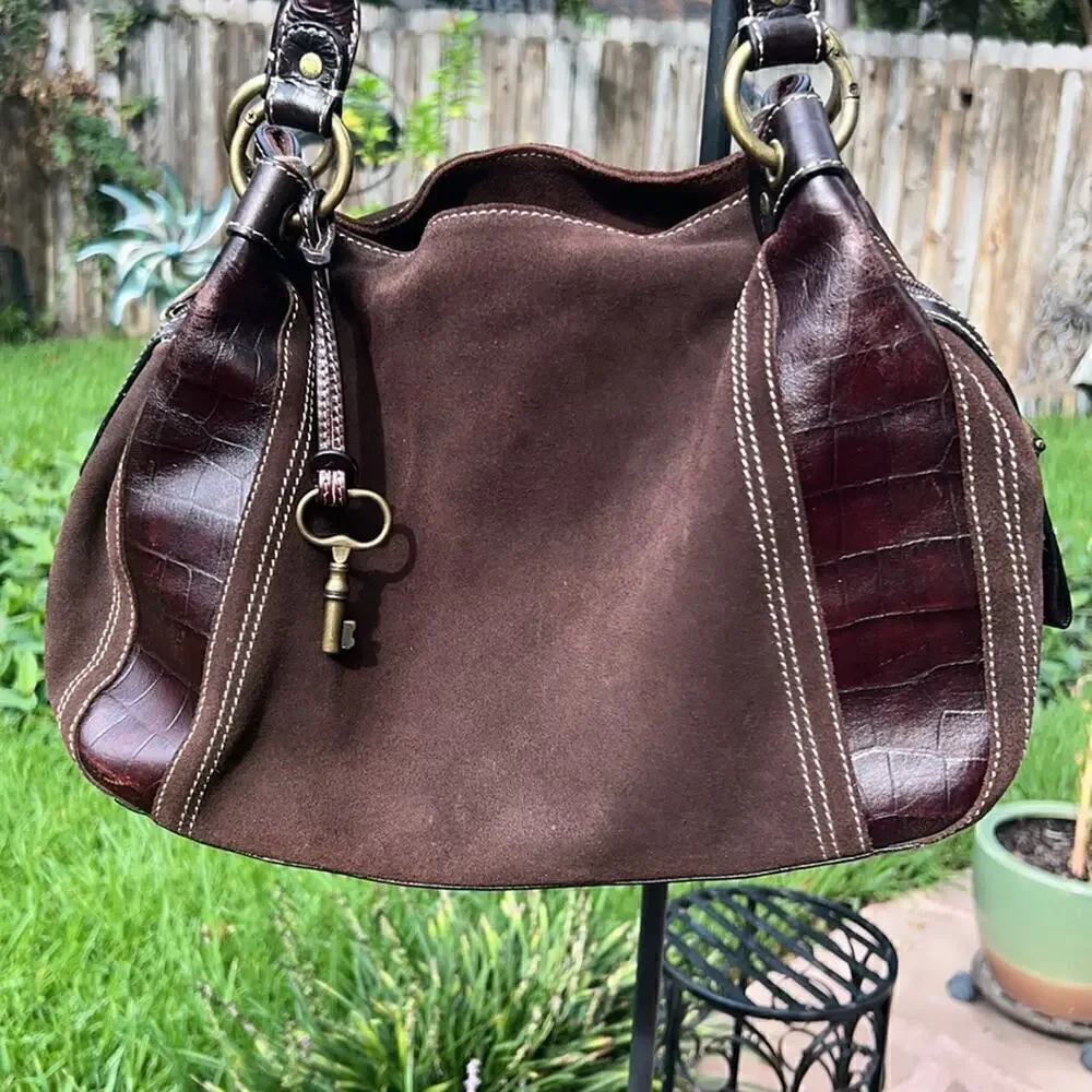 Fossil 75082 brown