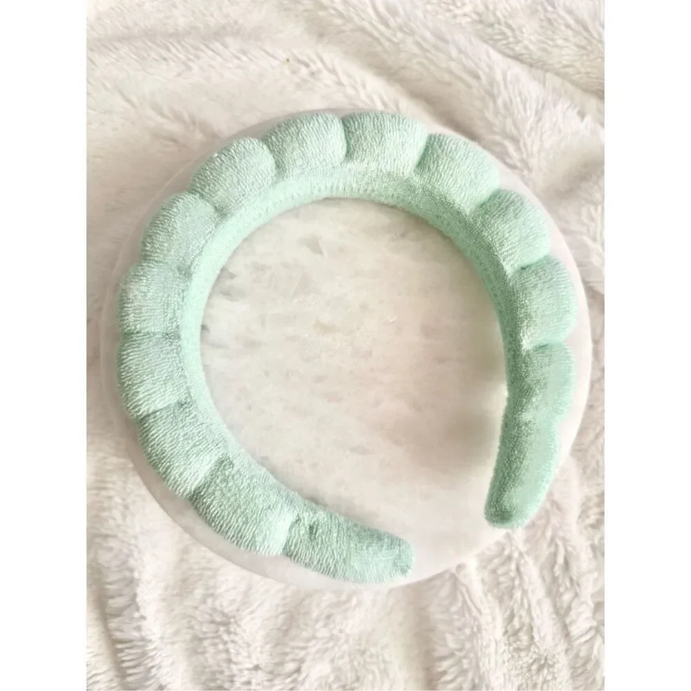 No Brand light green