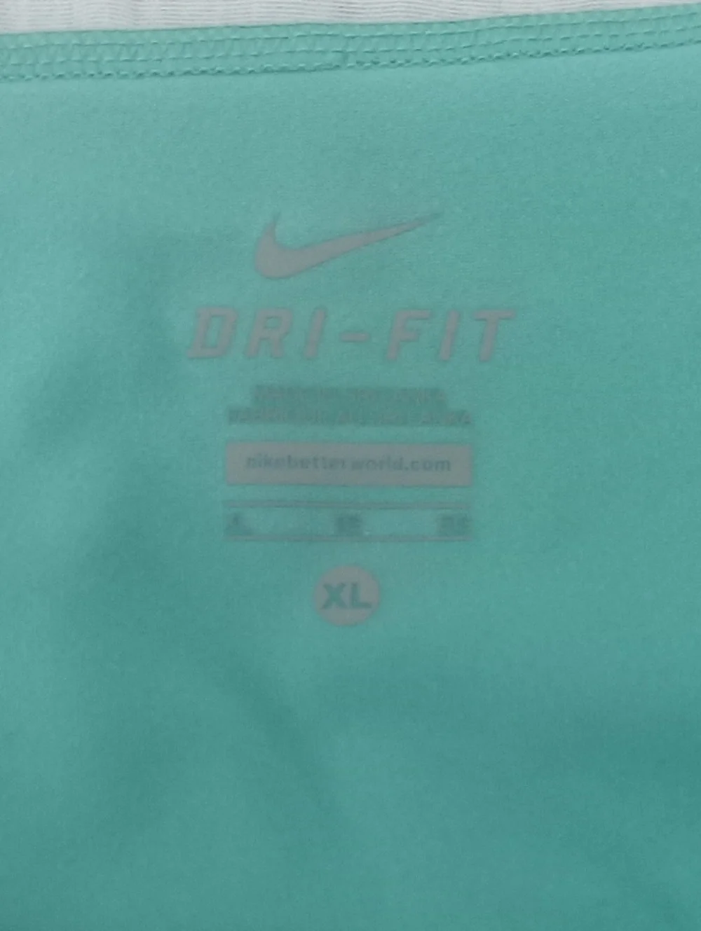 Nike stretchy capri