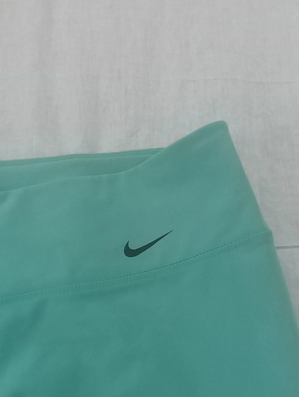Nike stretchy capri