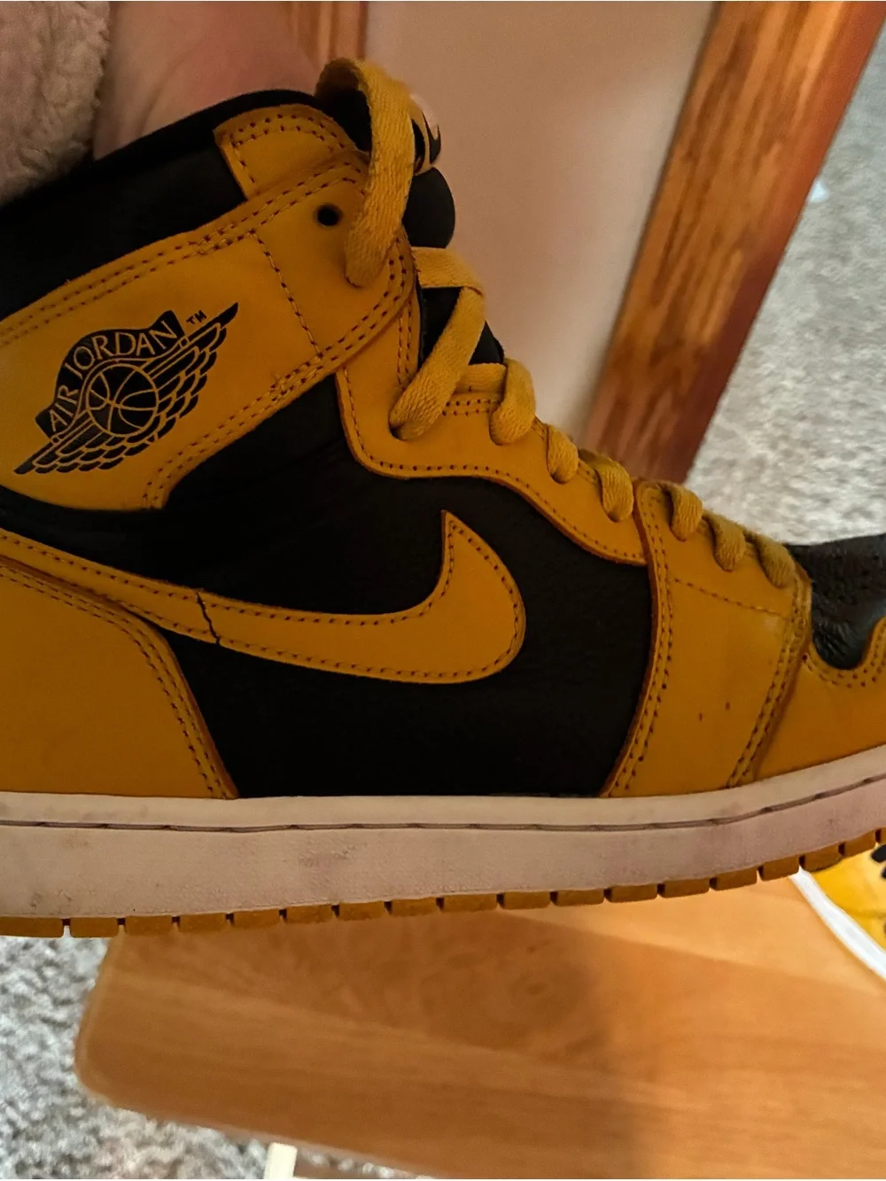 Nike bold yellow