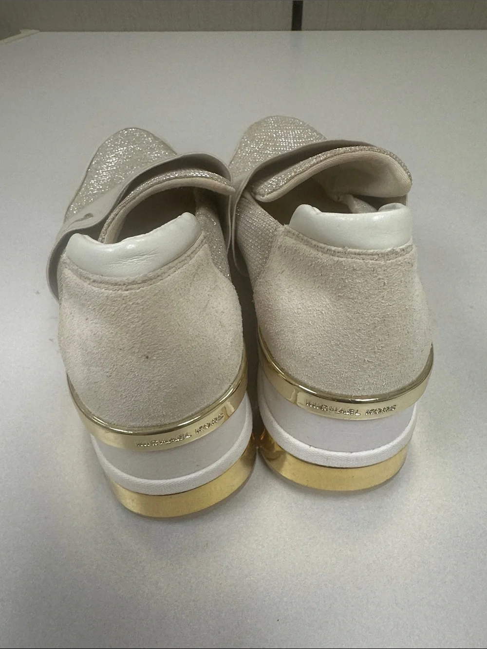 Michael Kors sleek upper cushioned