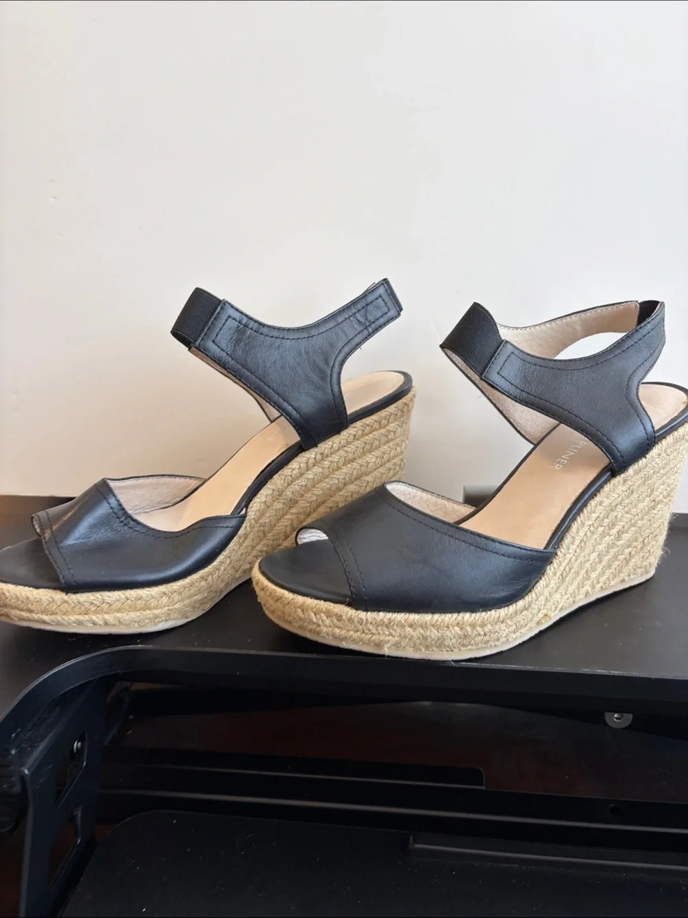 Donald J. Pliner black leather