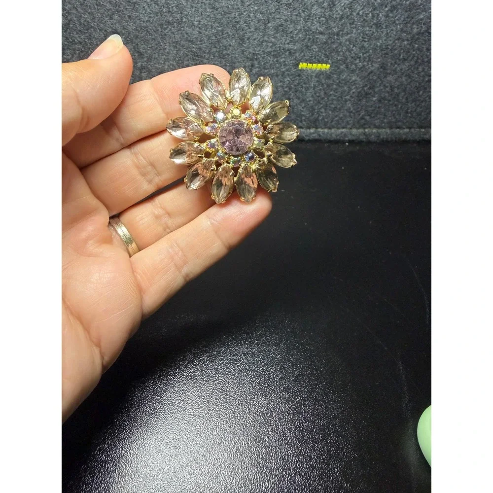 Vintage Purple Sunburst Rhinestone Brooch Pendant Gold Tone Floral Pin AB Stone