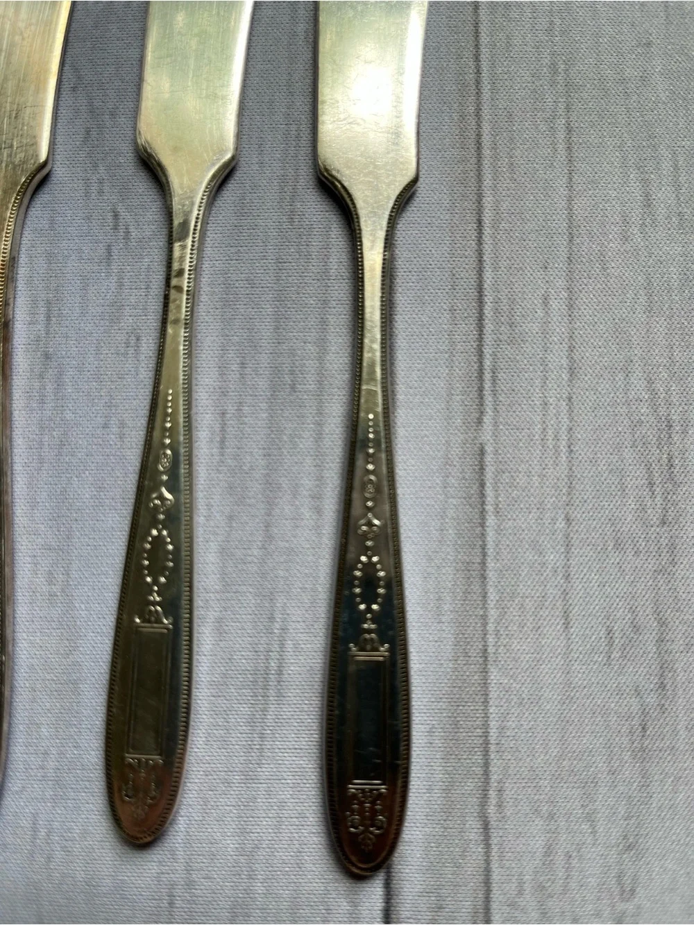 Oneida Grosvenor plate markings
