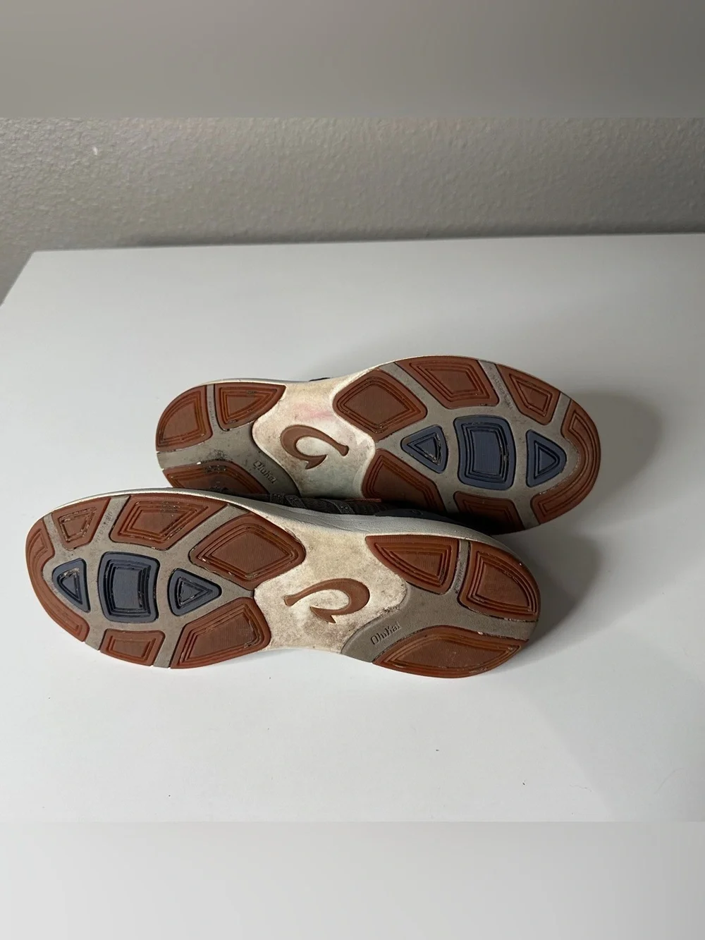 OluKai good used