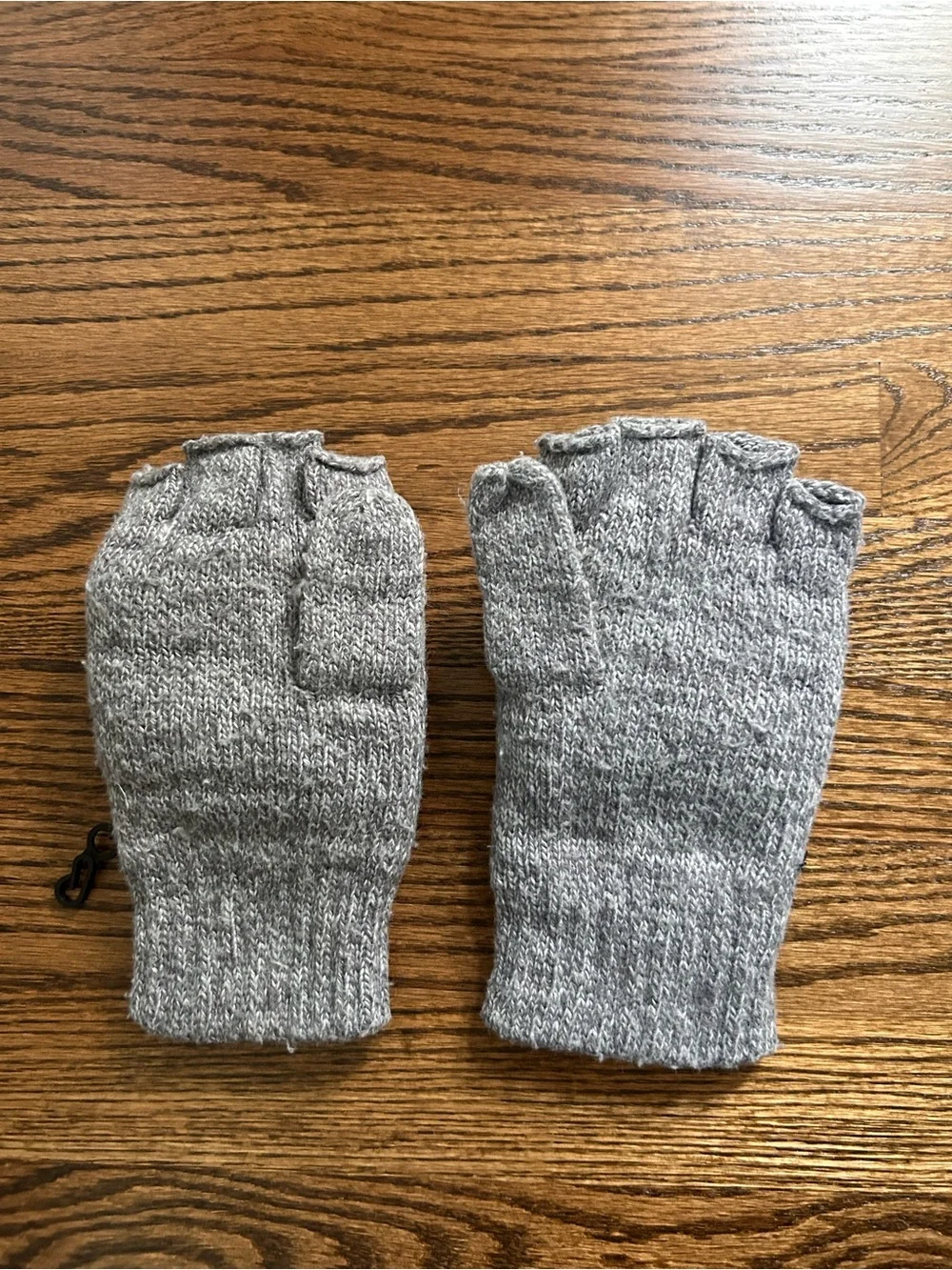 Urban Outfitters fold fingerless knit