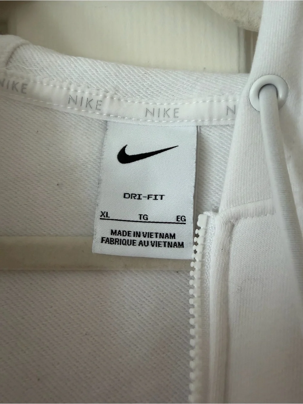 Nike style bomber