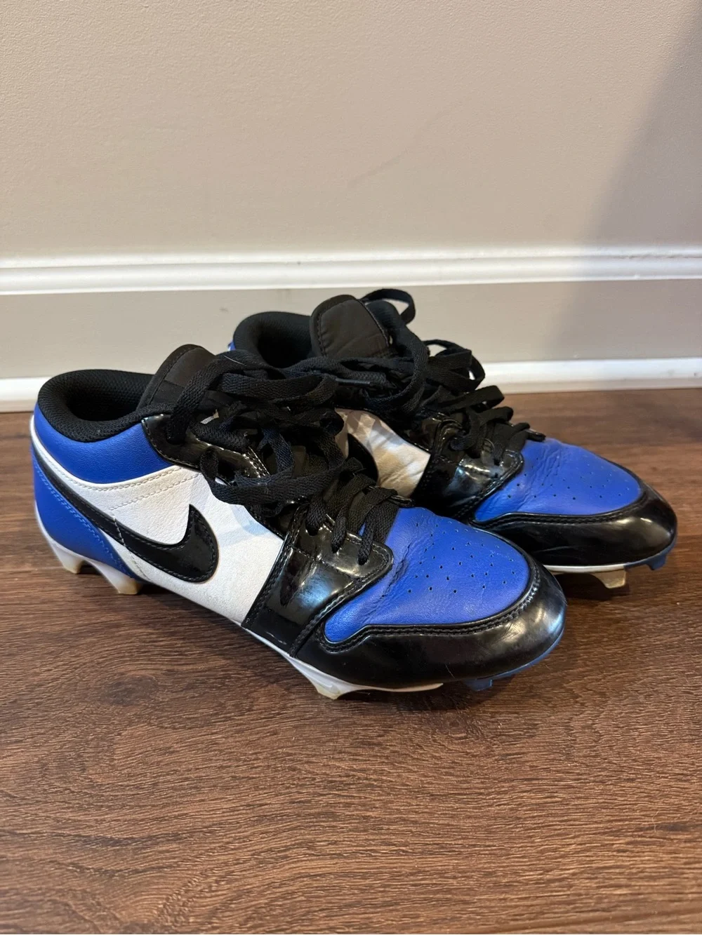 Nike Black Blue White Low-Top Football Cleats