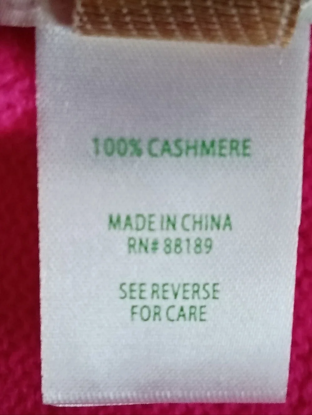 Lilly Pulitzer Lanelle 100% Cashmere Wrap in Passion Fruit Pink One Size NWT