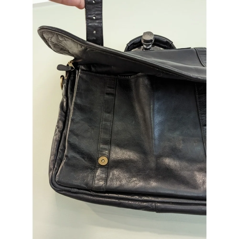 Frye 12 satchel flap