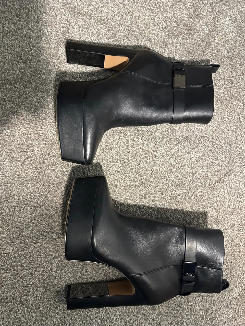 Dkny high platform
