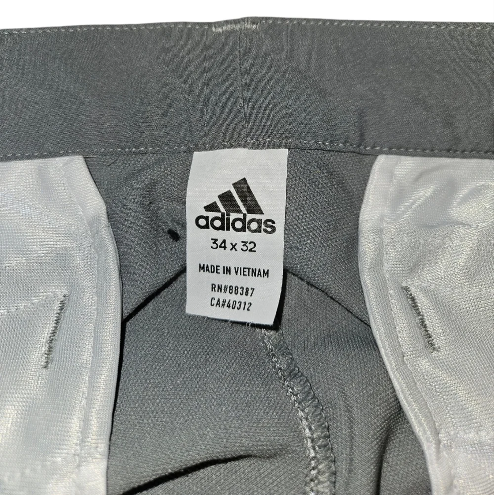 adidas comfortable versatile
