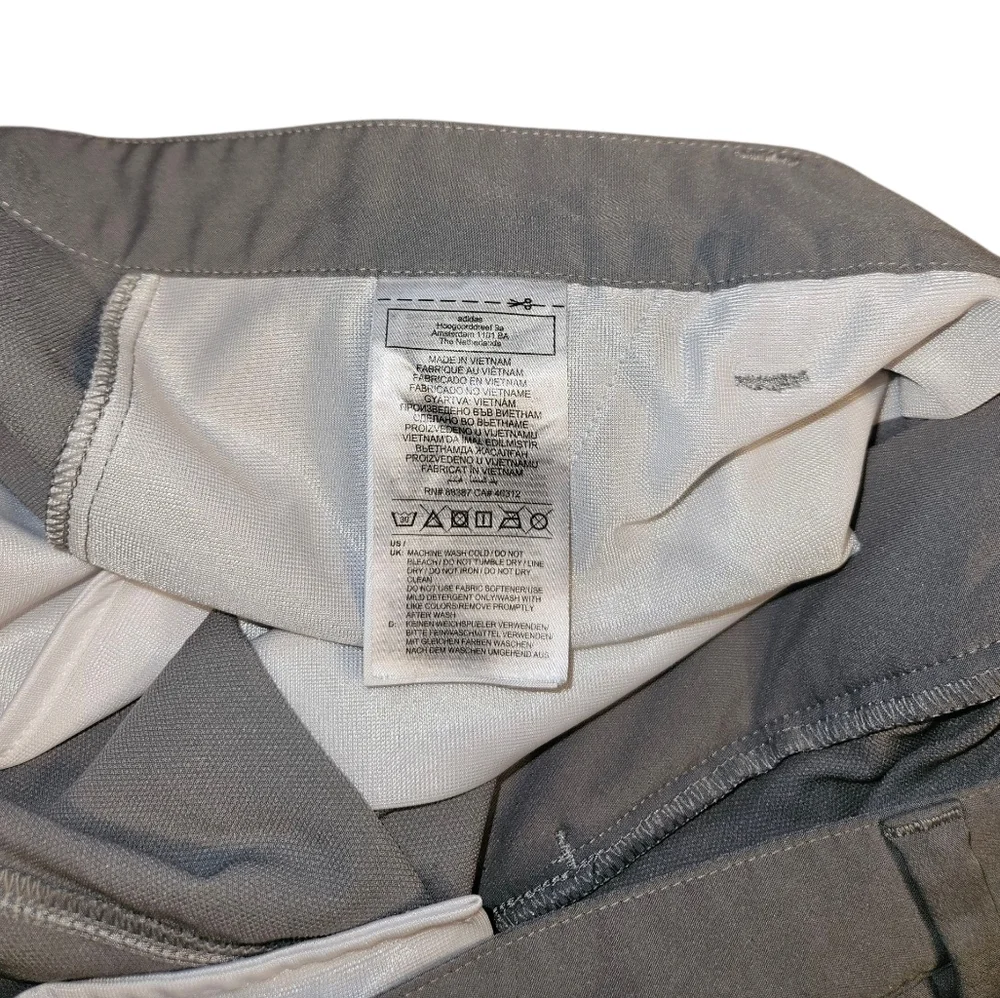 adidas comfortable versatile