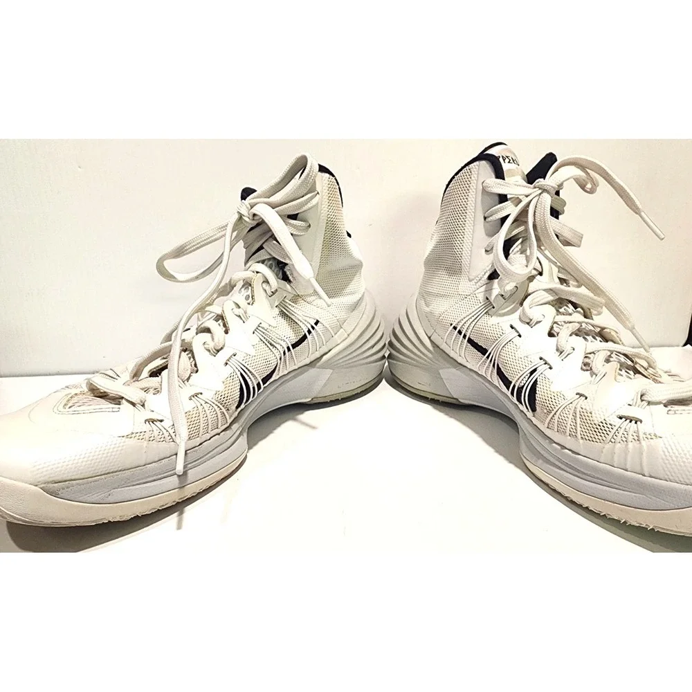 Nike hyperdunk 584433