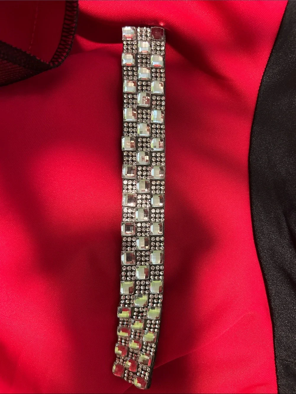 Weissman bold red
