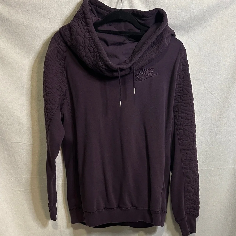 Nike Men's Dark Purple Quilted Sweater