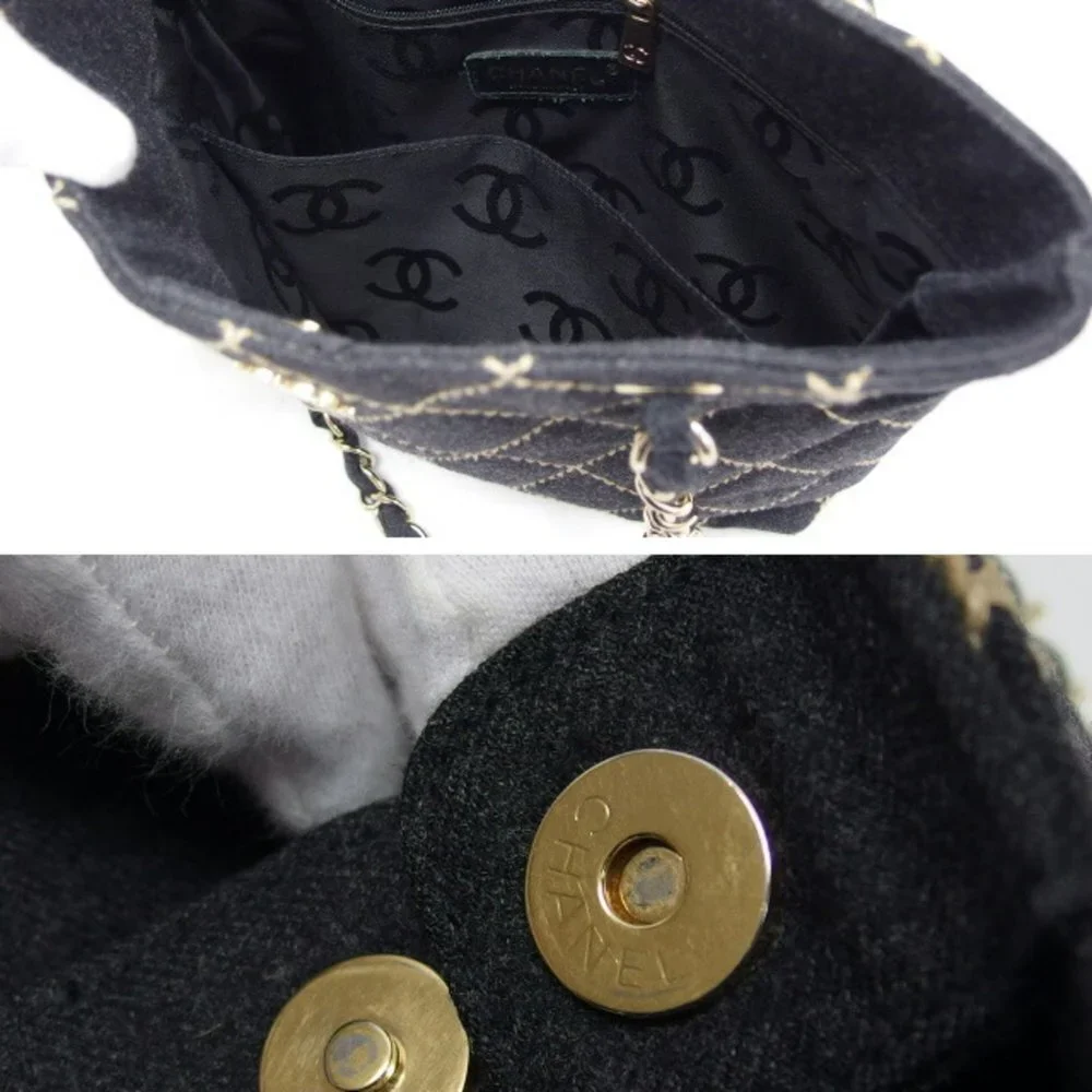CHANEL black logo