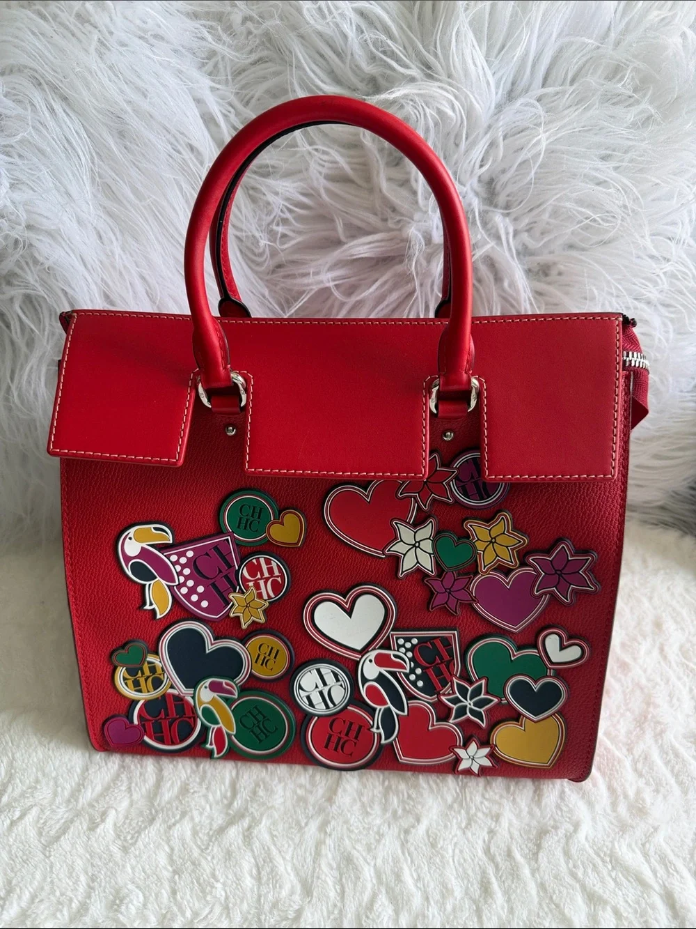 Limited Edition Carolina Herrera Red Leather Patch Appliqué Top Handle Tote Bag