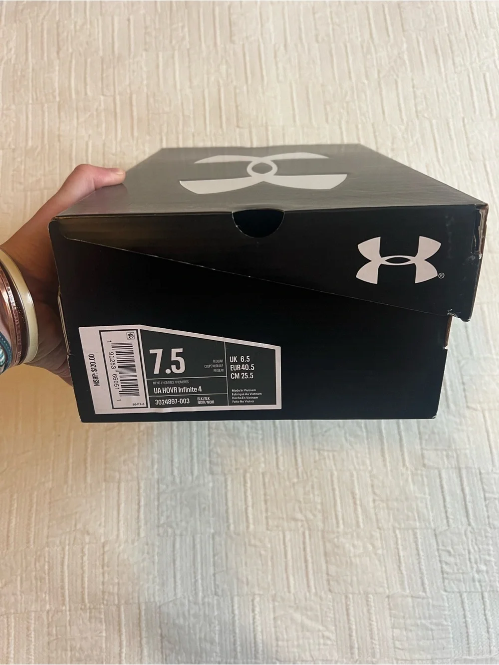 Under Armour all black