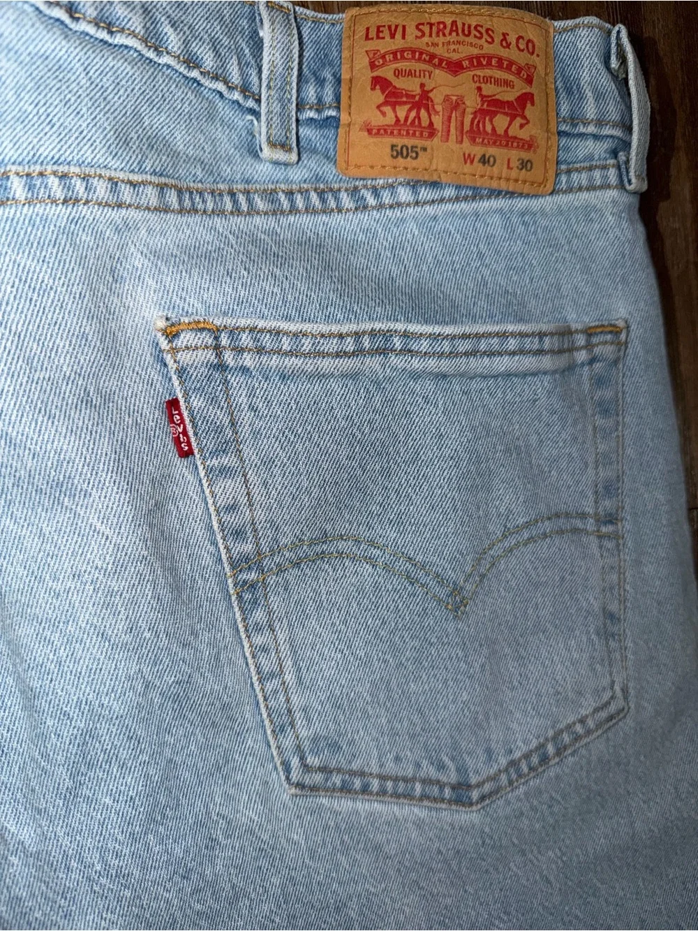 Levis mens blue color