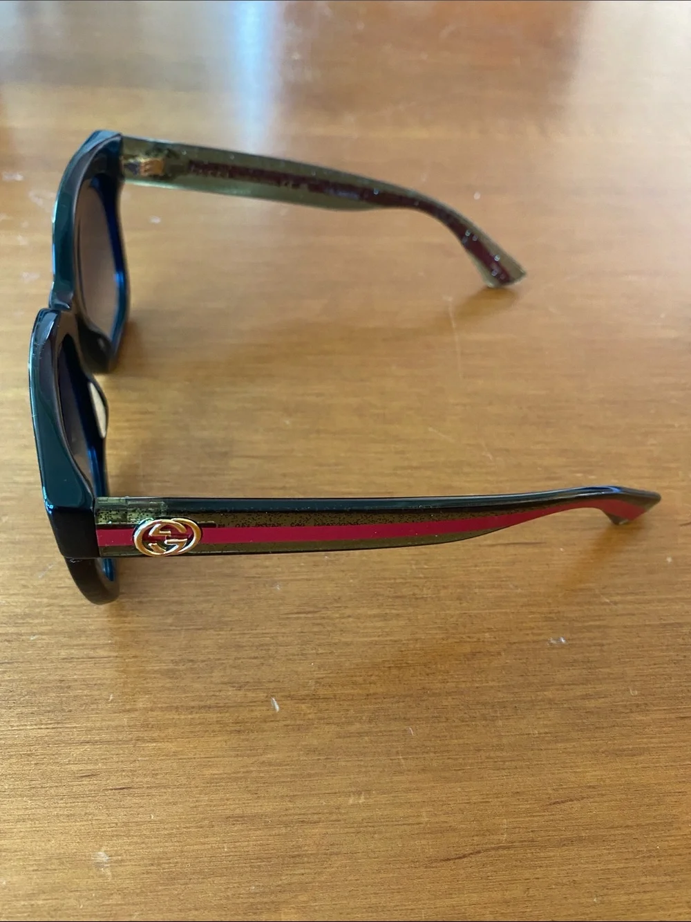 Gucci beautiful sunglasses