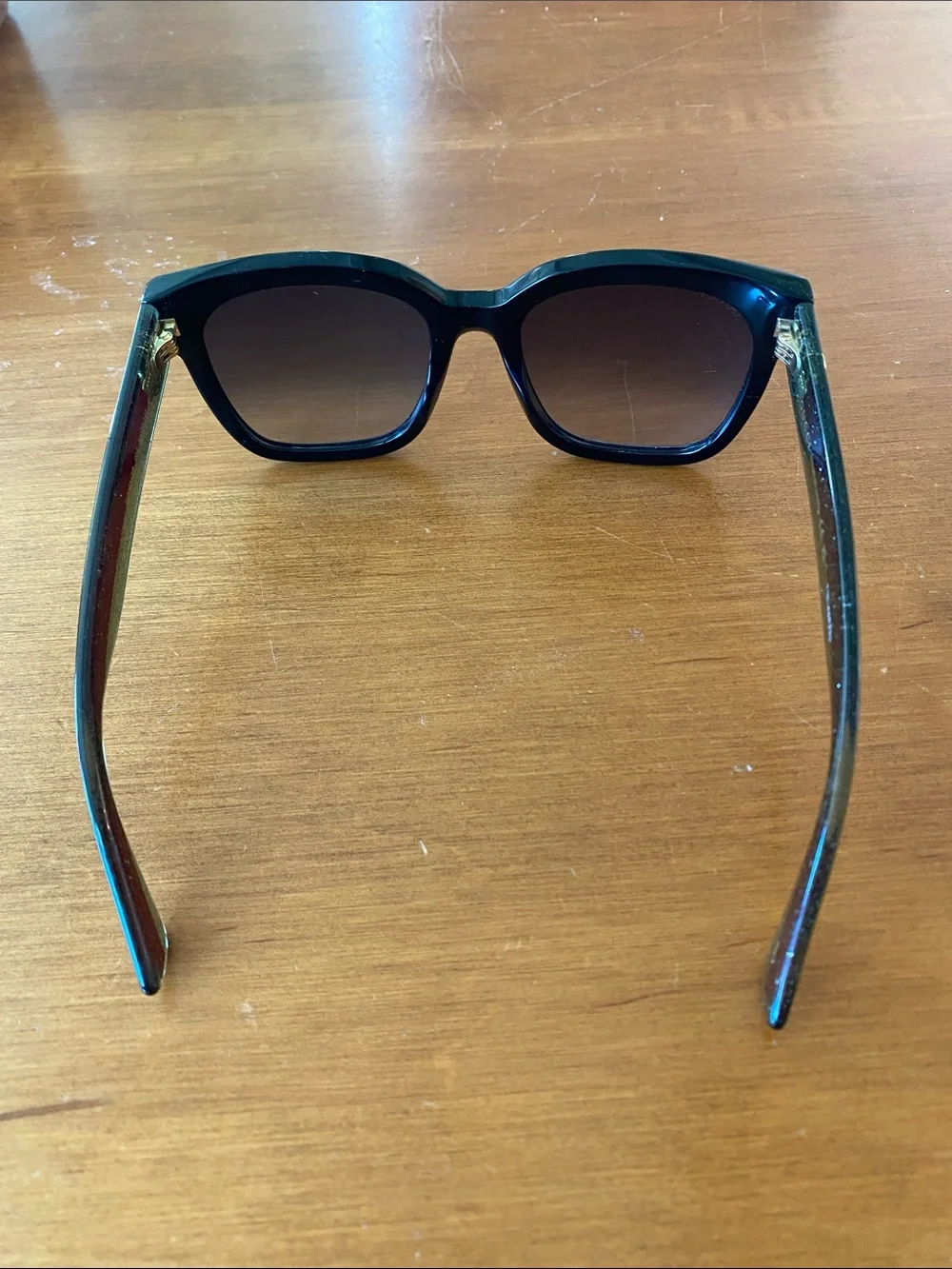 Gucci beautiful sunglasses