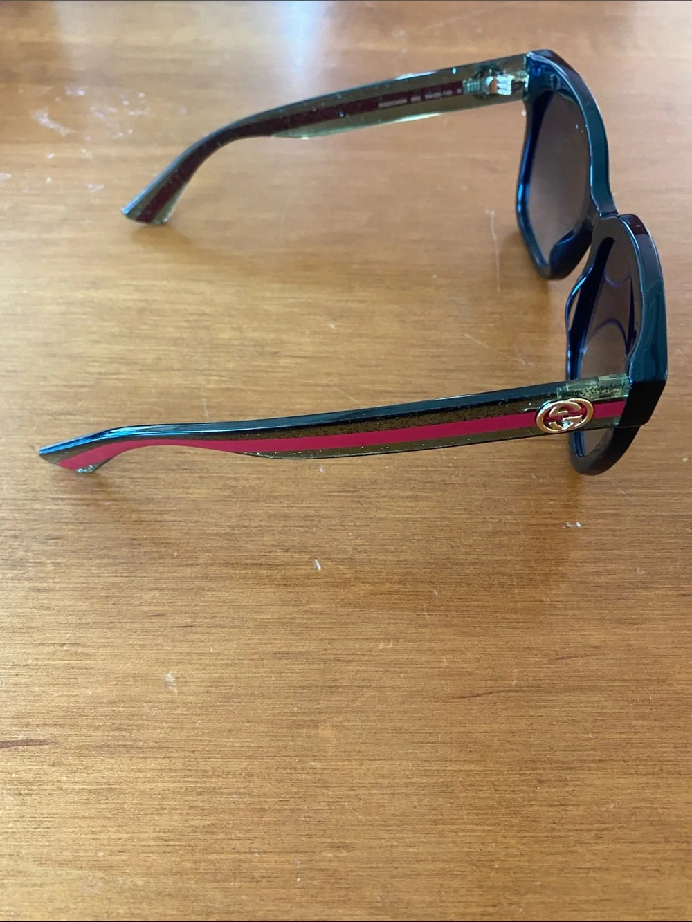 Gucci beautiful sunglasses