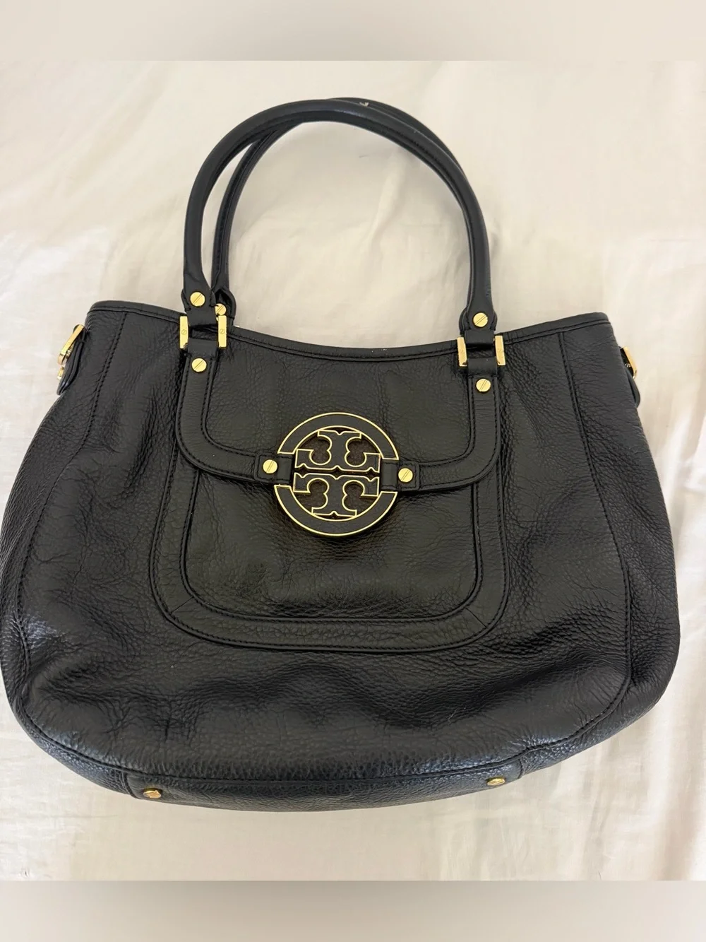 Tory Burch black pebbled