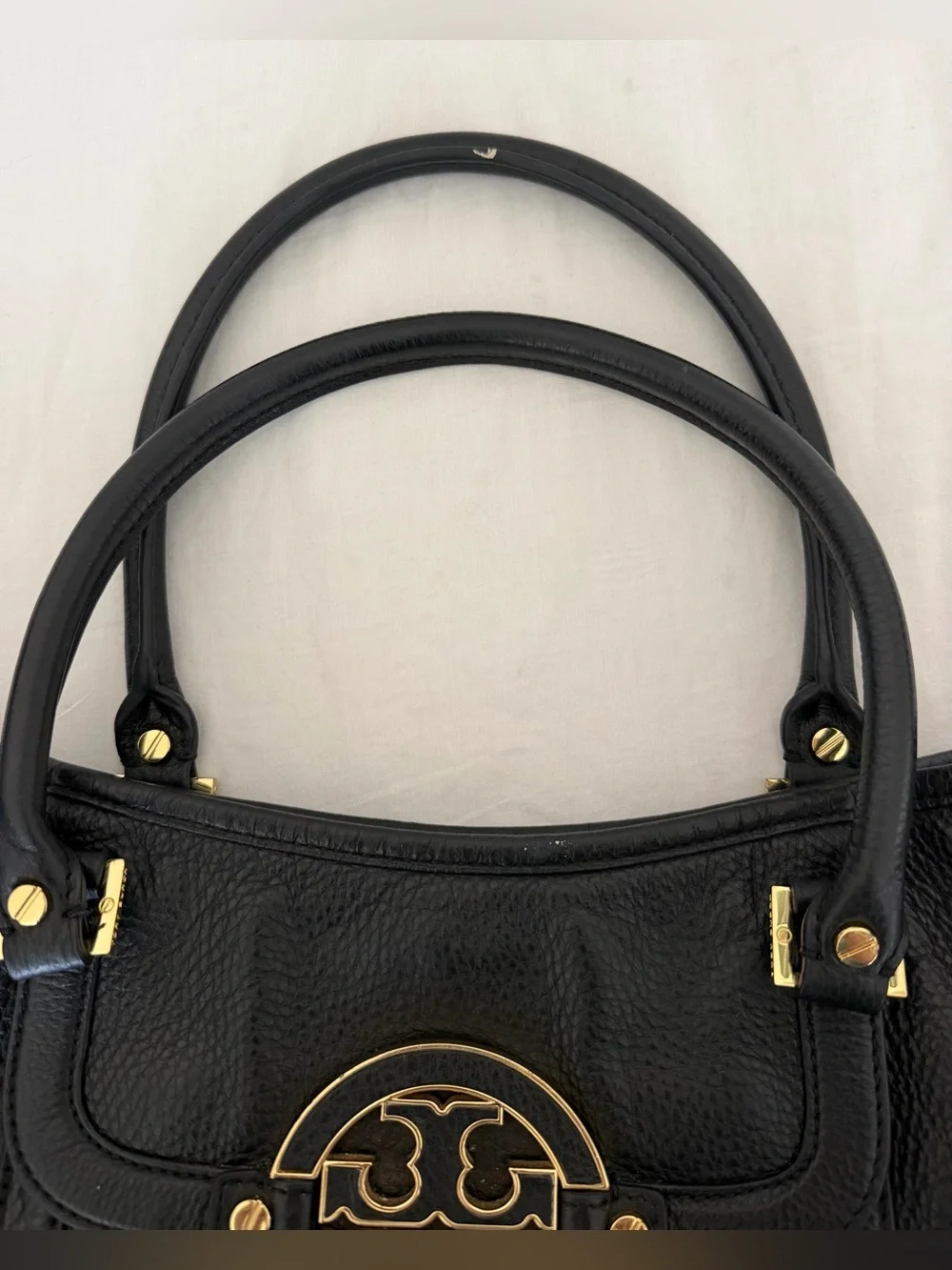Tory Burch black pebbled
