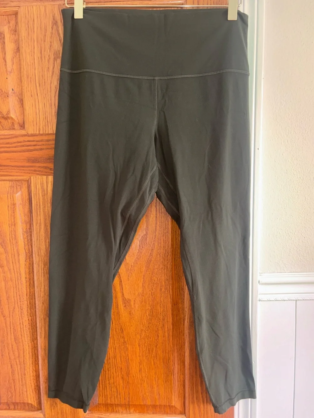 lululemon athletica sleek high