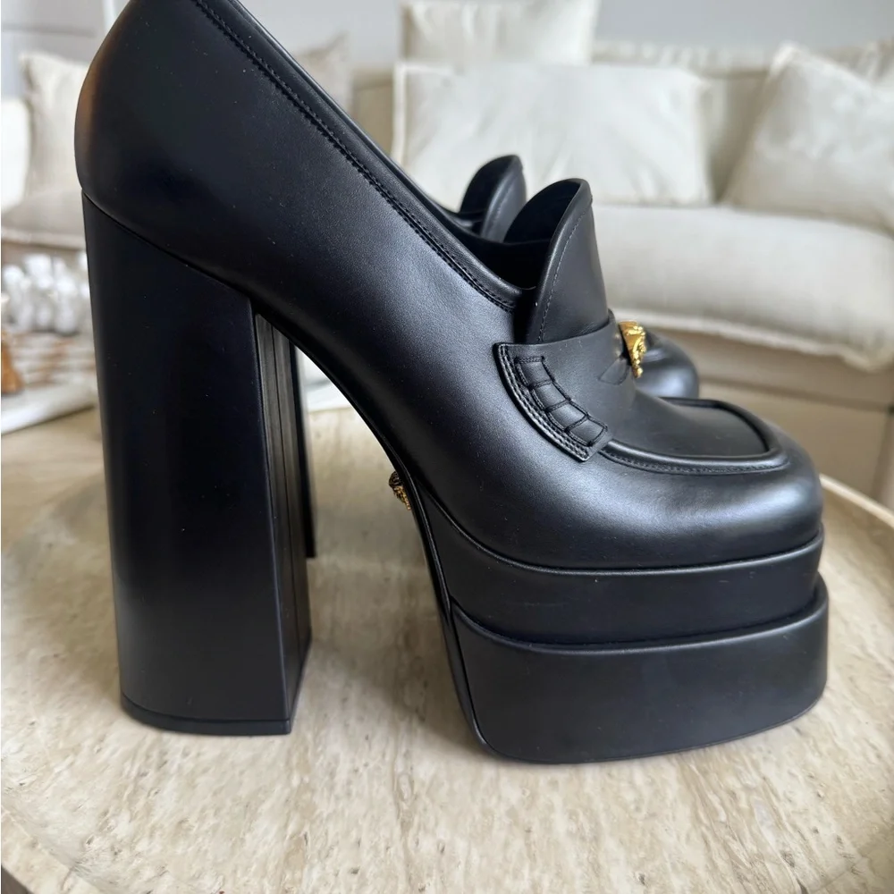 Versace aevitas leather