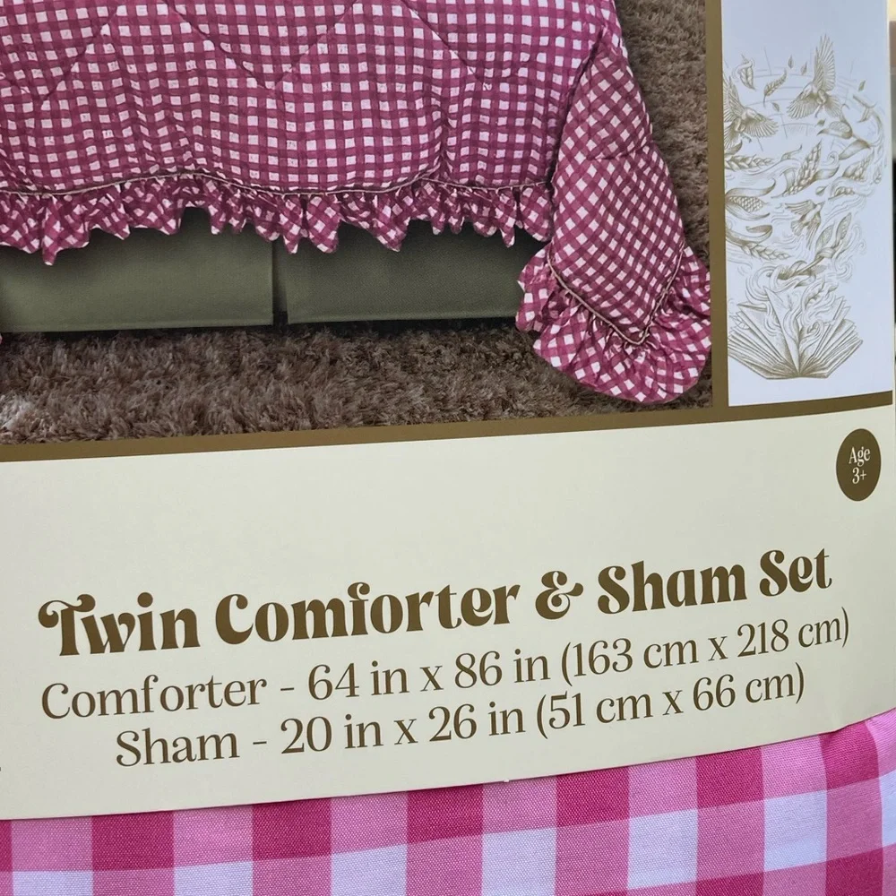 Wicked Katie Kime Twin Comforter Pink Gingham Ruffles High Heels Print NEW