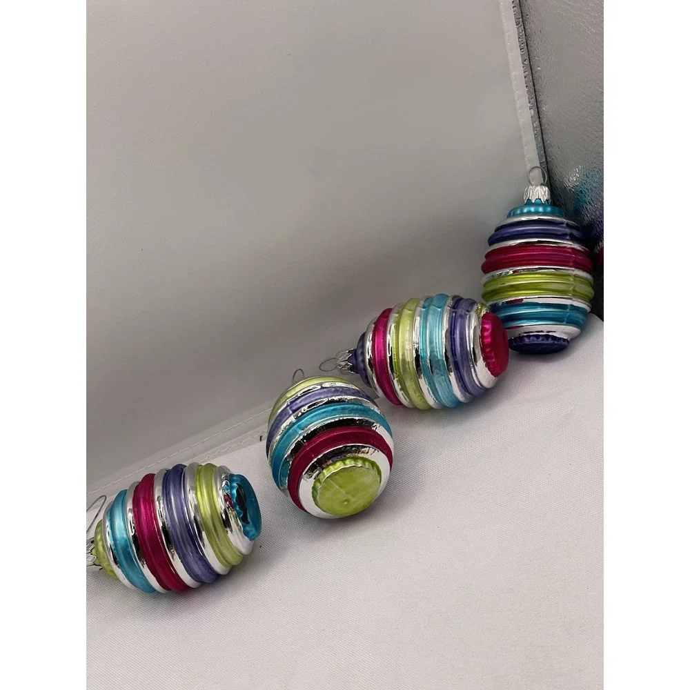 VINTAGE LOT OF 4 STRIPED GLASS / PLASTIC CHRISTMAS‎ ORNAMENTS BALLS