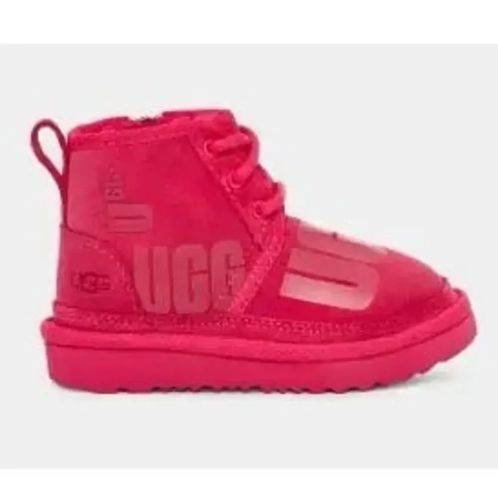 UGG new without