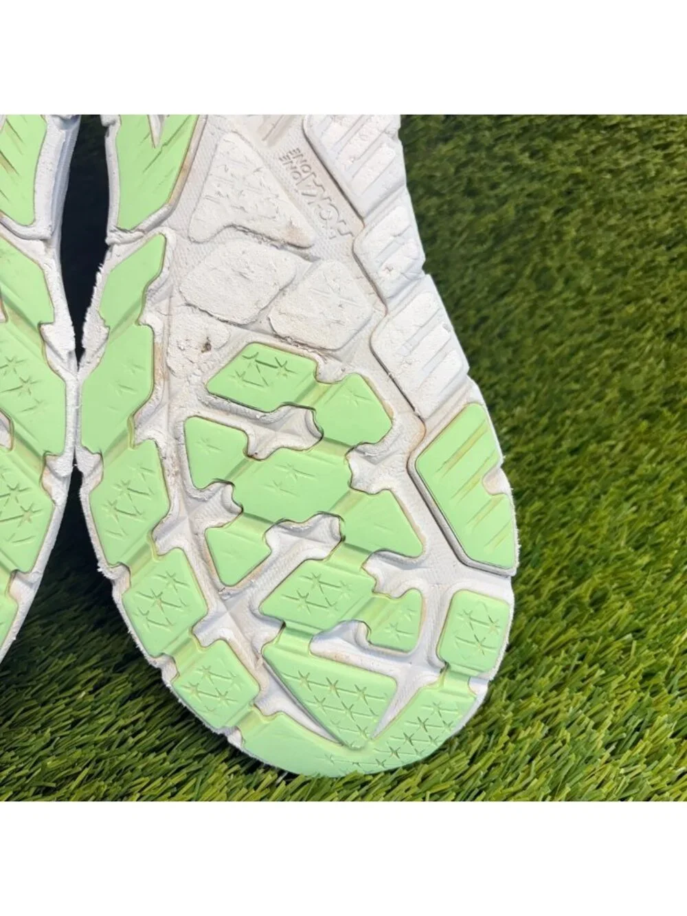 Hoka seller notes