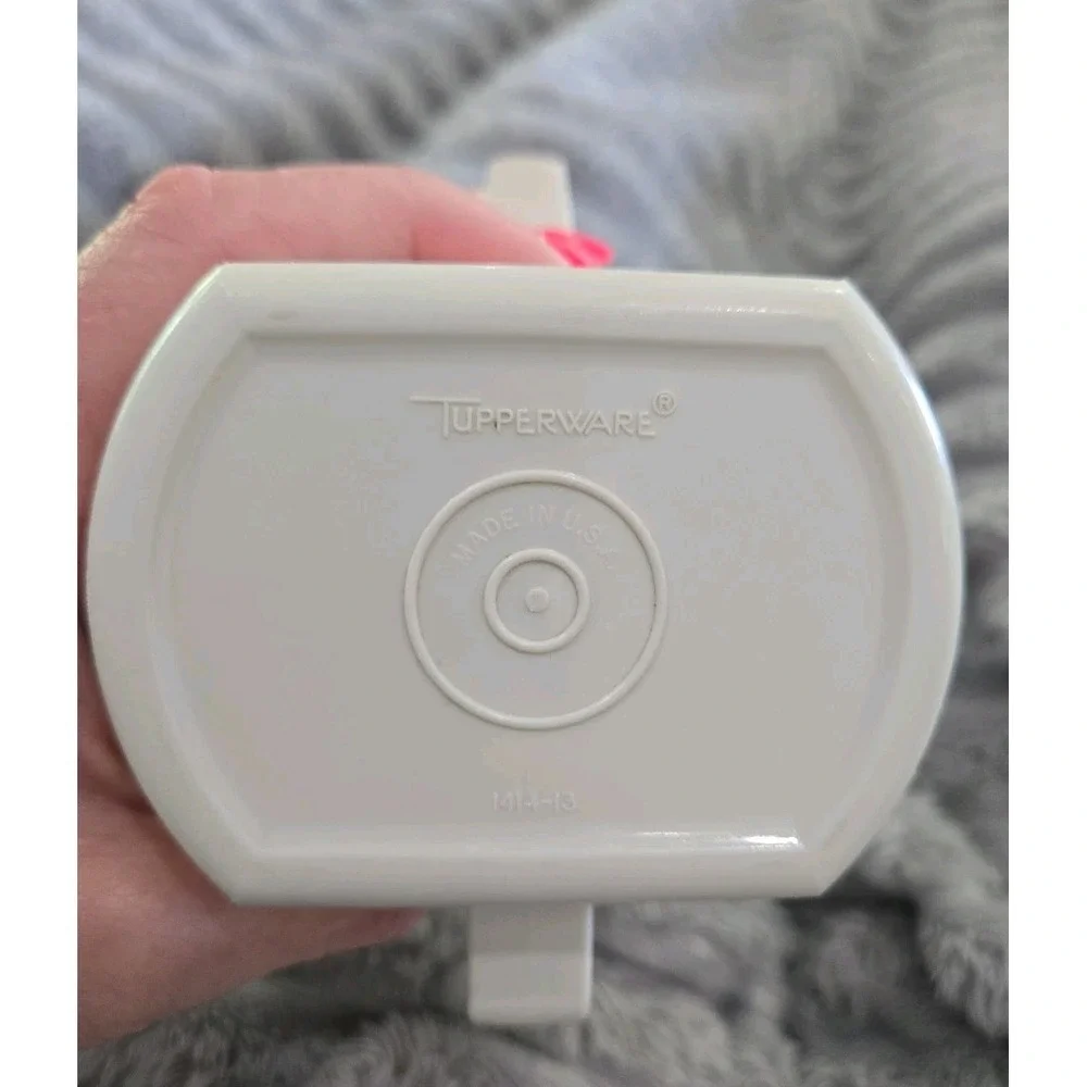 Tupperware this vintage